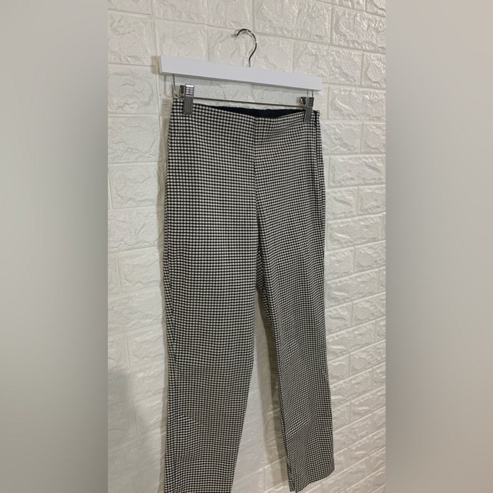 Excellent Condition High Waisted Never Fade Pixie Ankle Gingham Pants | Black Wh - Picture 8 of 11